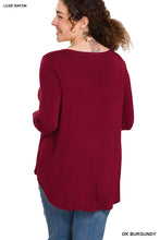 Load image into Gallery viewer, LONG SLEEVE V-NECK DOLPHIN HEM TOP (DK BURGUNDY)
