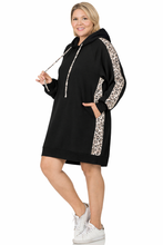 Load image into Gallery viewer, Relaxed Fit Leopard Panel Hoodie Dress