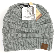 Load image into Gallery viewer, Solid Classic CC Beanie Tail