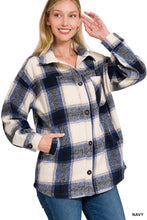 Load image into Gallery viewer, OVERSIZED YARN DYED PLAID LONGLINE SHACKET (NAVY)
