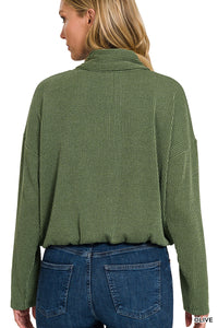 TEXTURED LINE ELASTIC WAIST PULLOVER TOP (OLIVE)