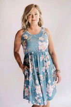 Load image into Gallery viewer, Sleeveless Maxi Dress - Light Blue Floral
