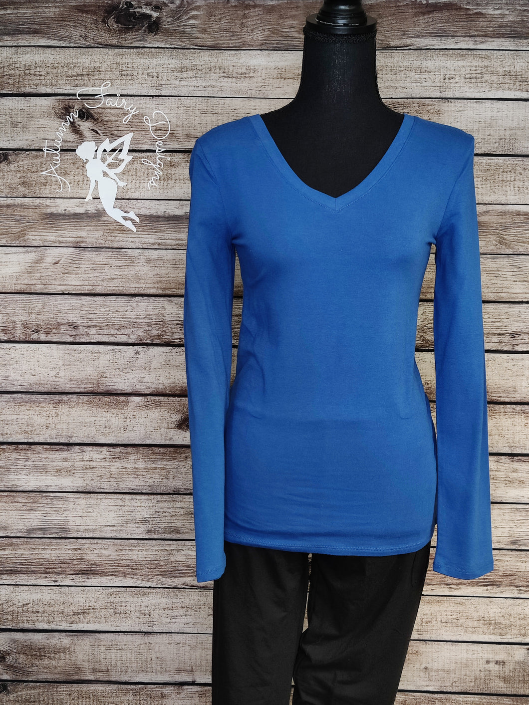 Long Sleeve Fitted V-Neck (Sapphire)